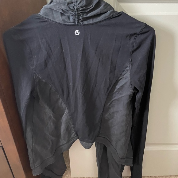 Lululemon Cardigan - Picture 2 of 3